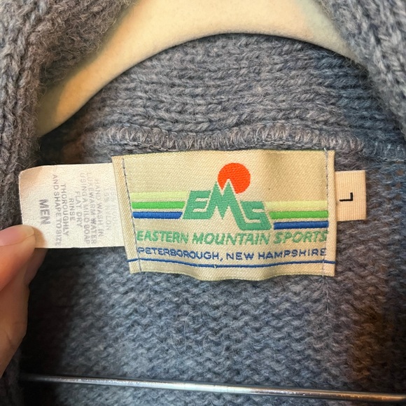 Vintage EMS Sweater - Picture 2 of 9